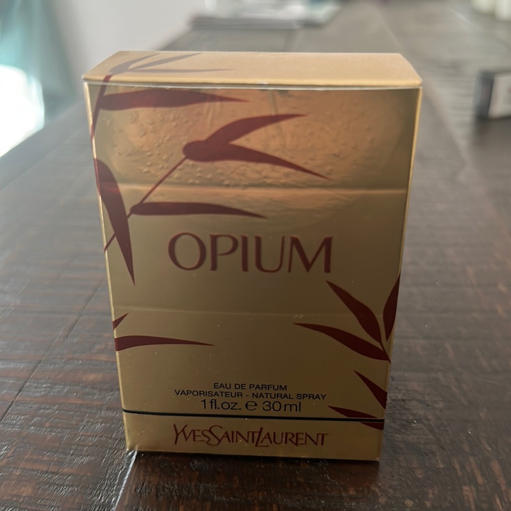 Opium YSL vintage 1 fl 30 ml used